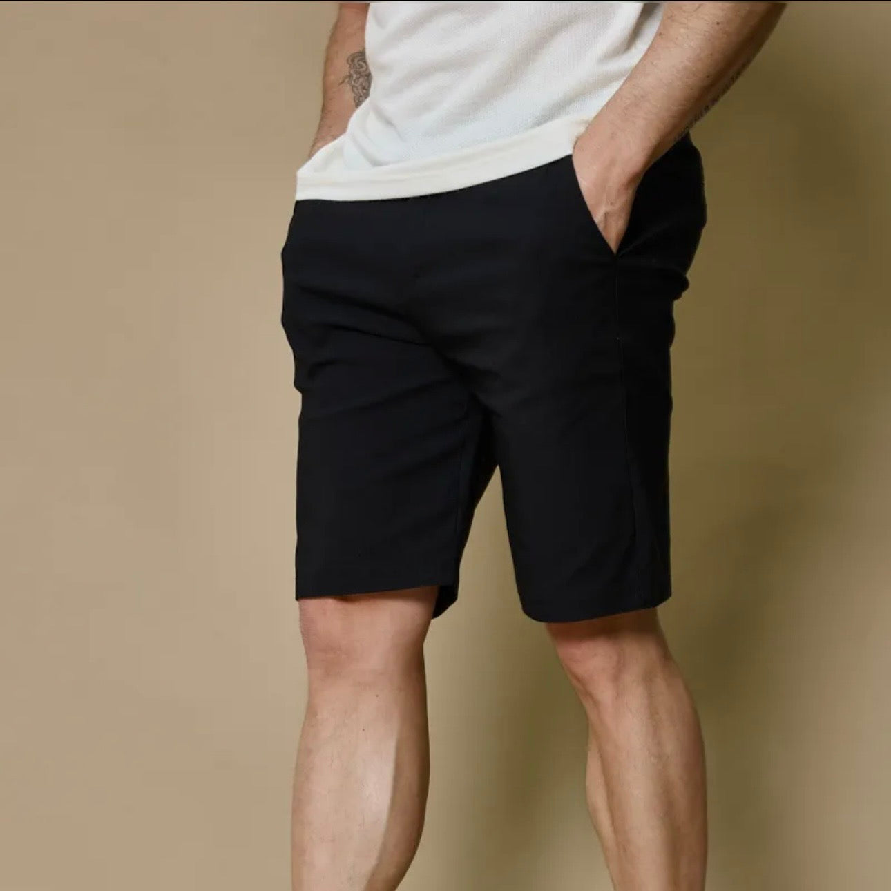 CLAUDE Tailored Shorts